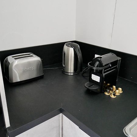 Port Miou - Coliving - Mas Des Sous Bois Hotel Ventabren Bagian luar foto